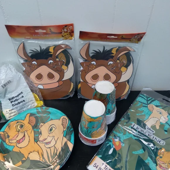 Disney Party Supplies Disney Lion King Party Set Poshmark